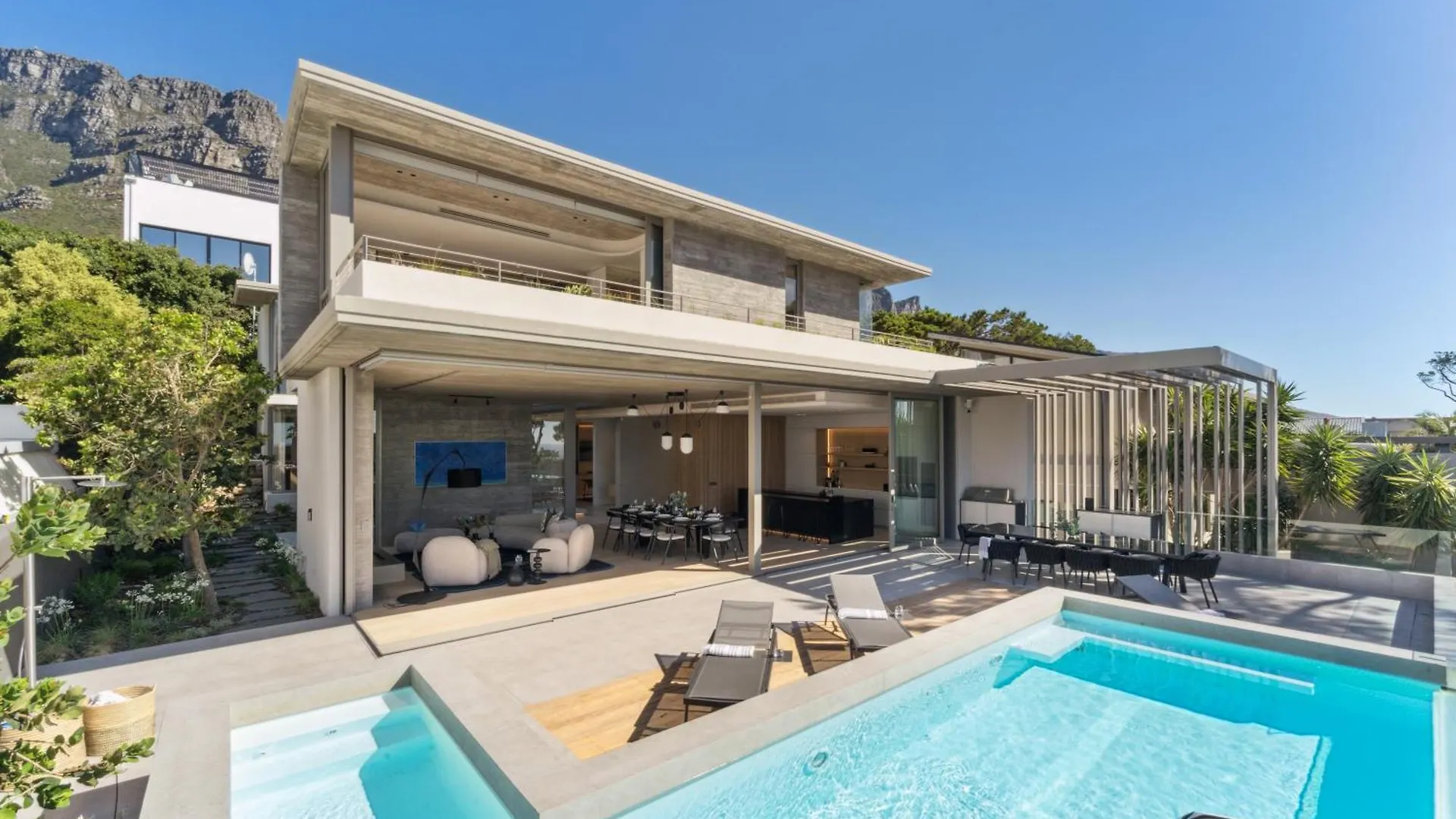 Brand New Dream Villa With Ocean View, Sauna & Gym Cape Town