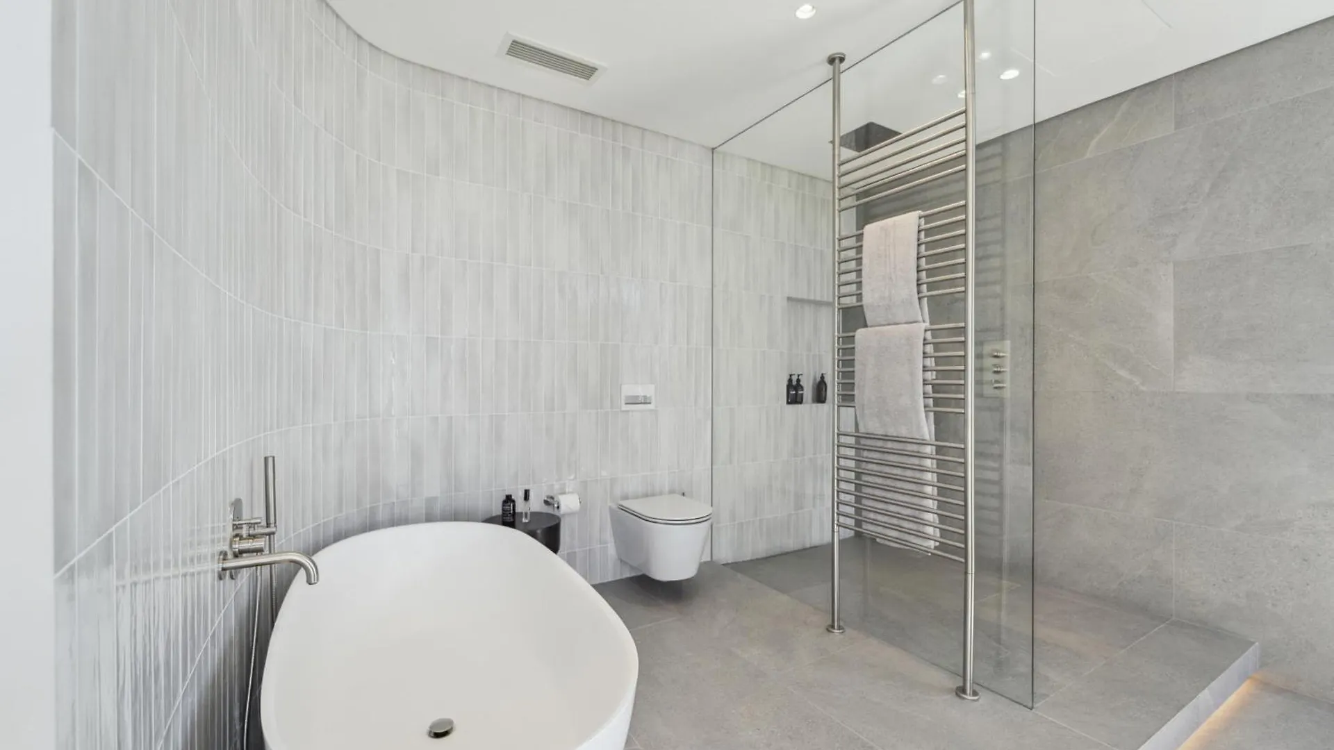 Brand New Dream Villa With Ocean View, Sauna & Gym Cape Town